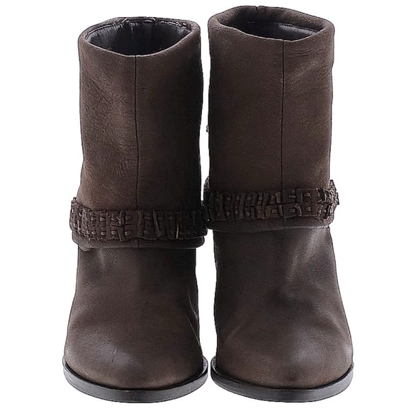 B. Makowsky - Picture 2 of 7